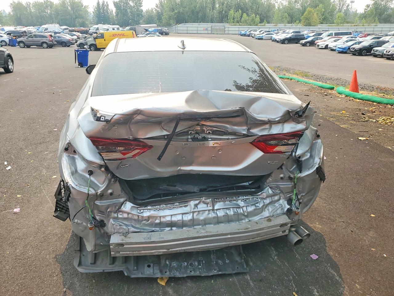 2023 Toyota Camry Se - Фото 6