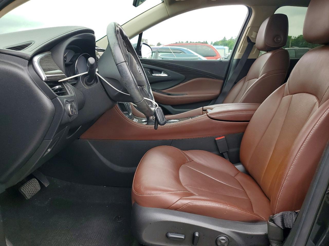 2018 Buick Envision Essence - Image 7