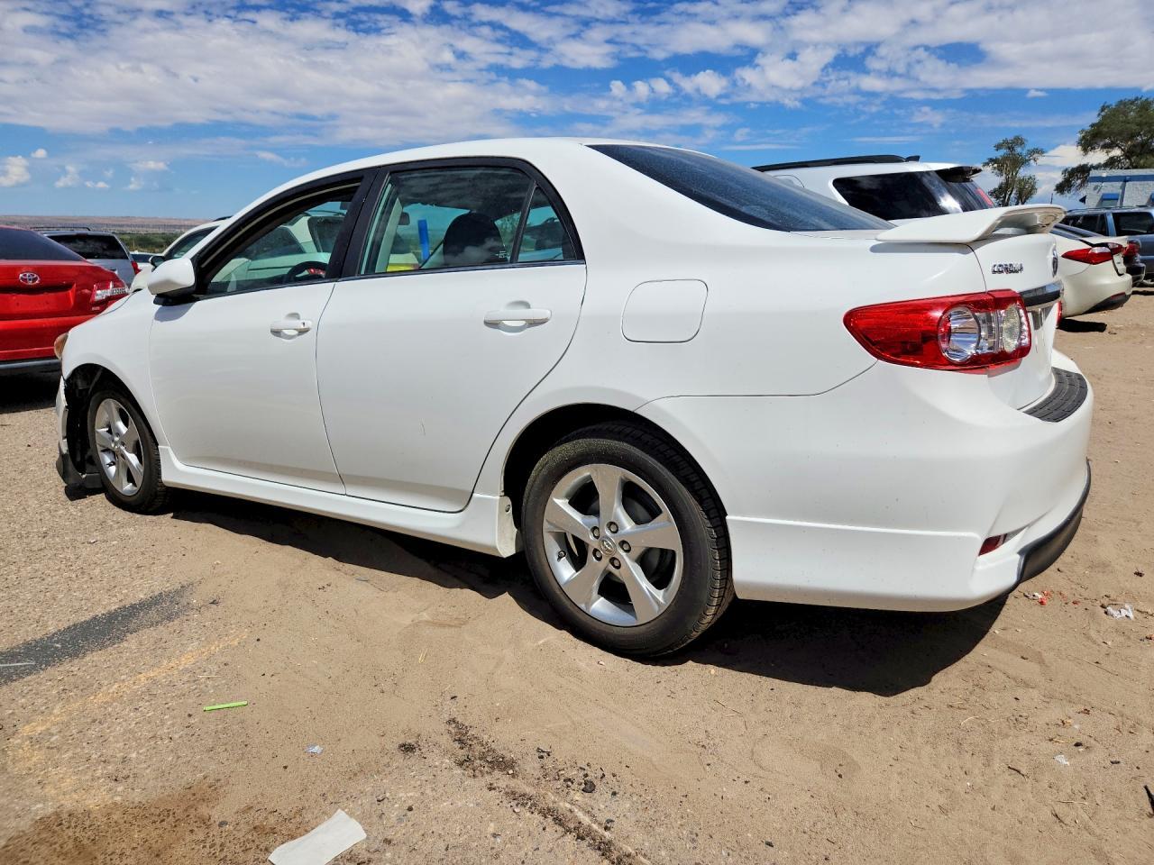 2013 Toyota Corolla S - Фото 2