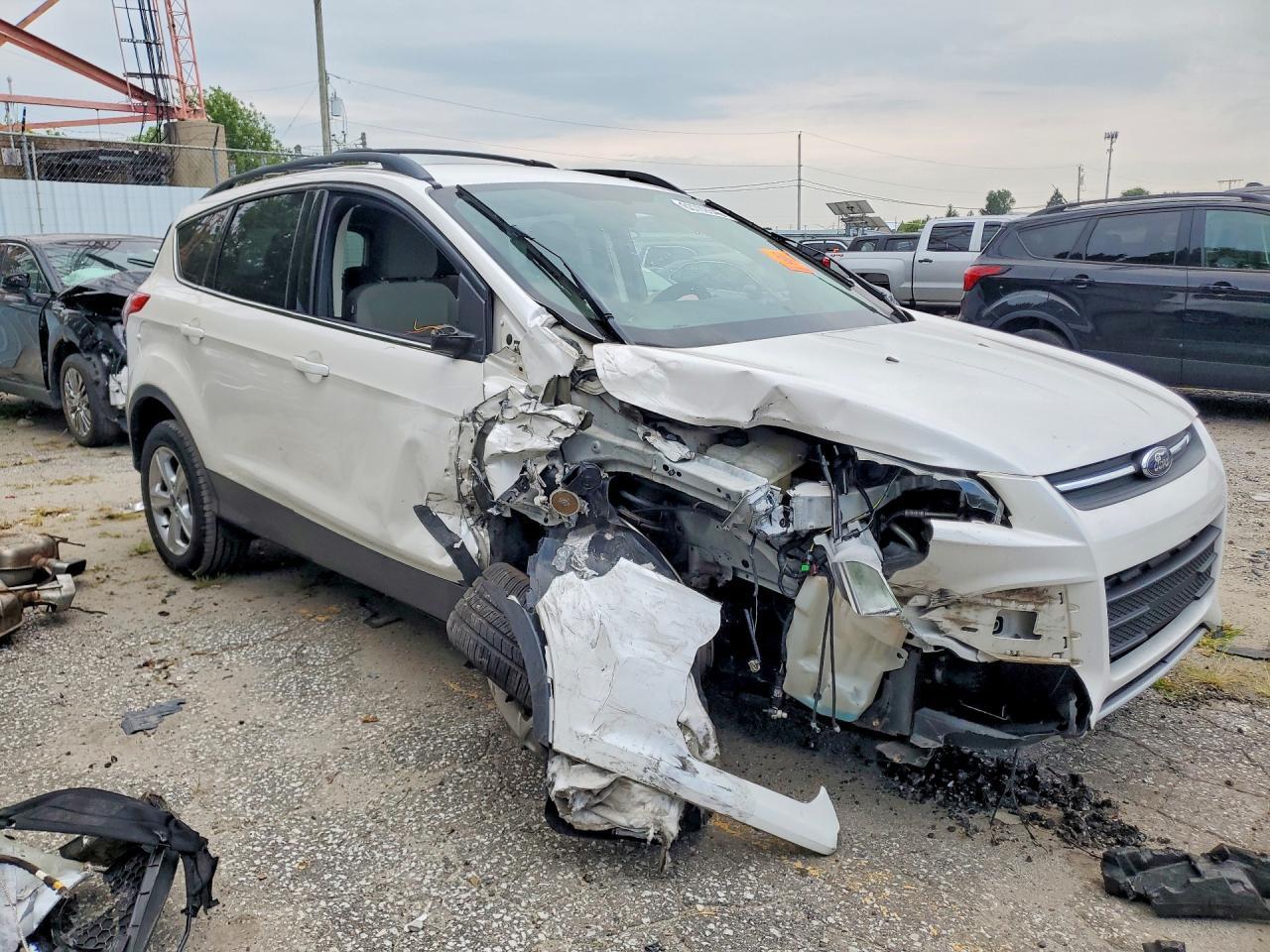 2014 Ford Escape Se - Фото 4