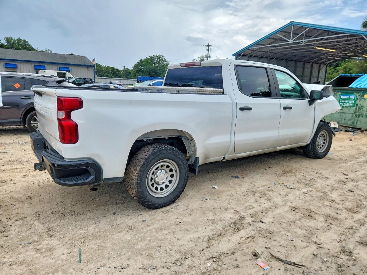 2020 Chevrolet Silverado C1500 - Фото 3