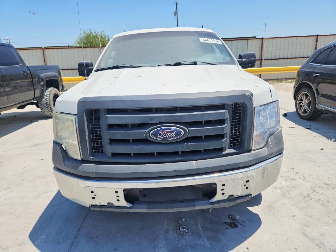 2011 Ford F150 - Фото 5