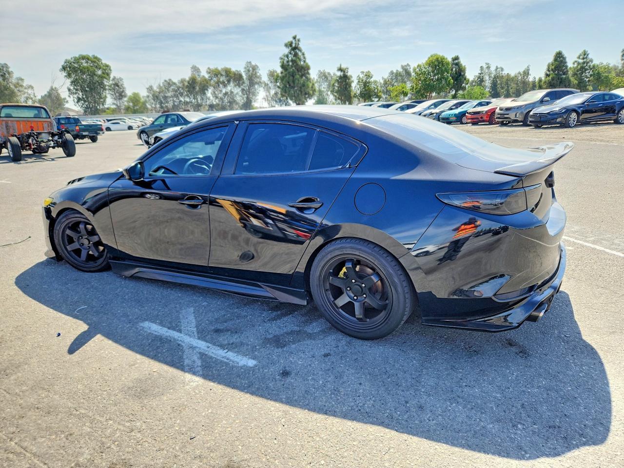 2021 Mazda 3 - Фото 2