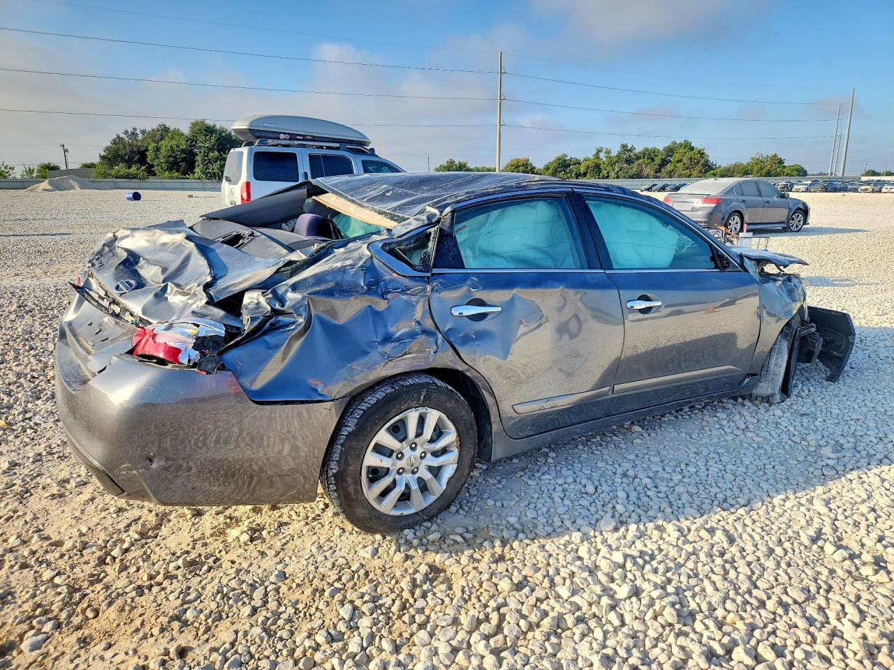 2016 Nissan Altima 2.5 S - Фото 3