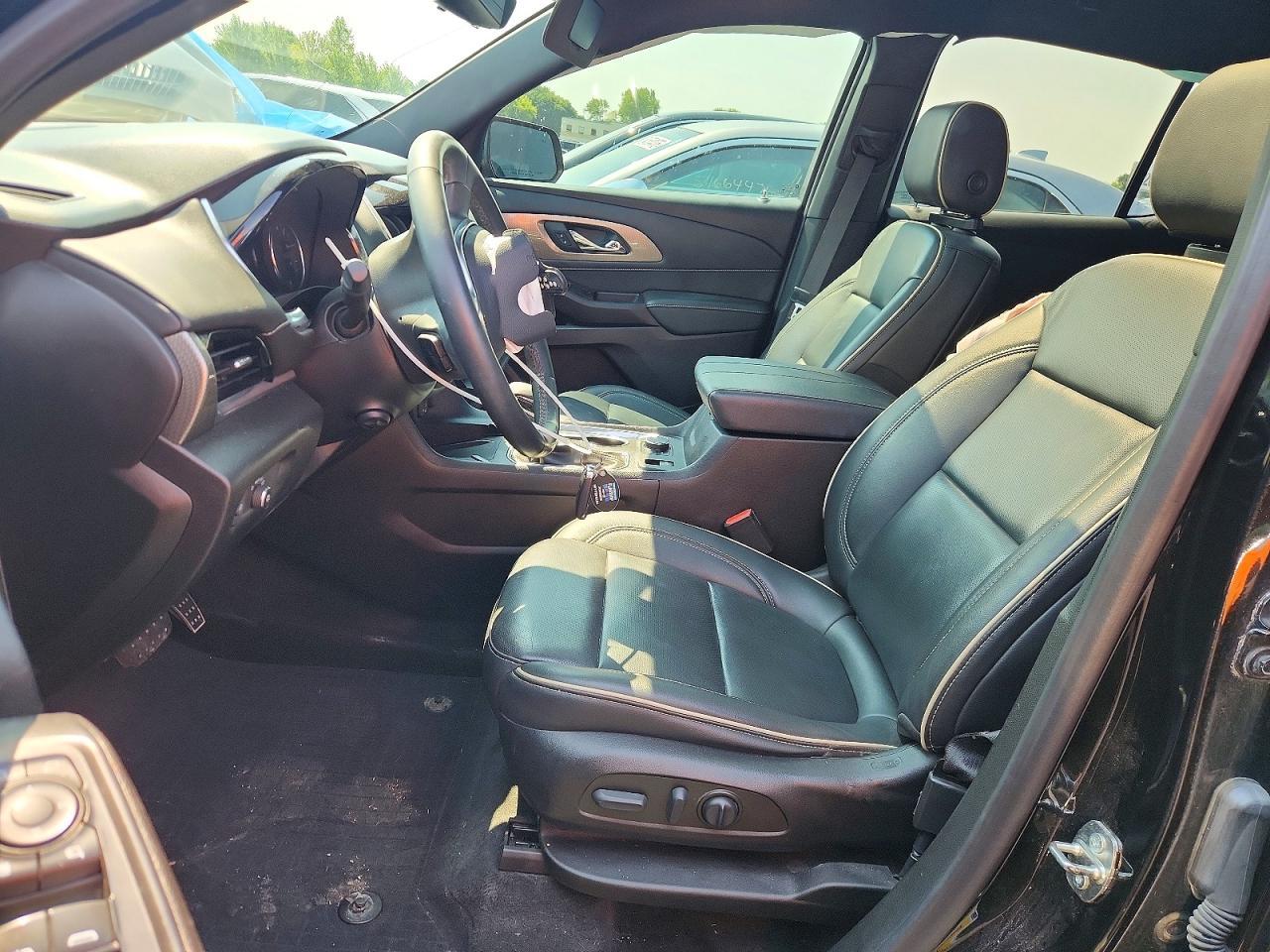 2023 Chevrolet Traverse Premier - Фото 7