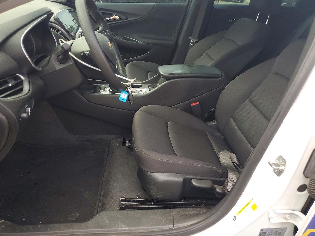 2025 Chevrolet Malibu Ls - Фото 7
