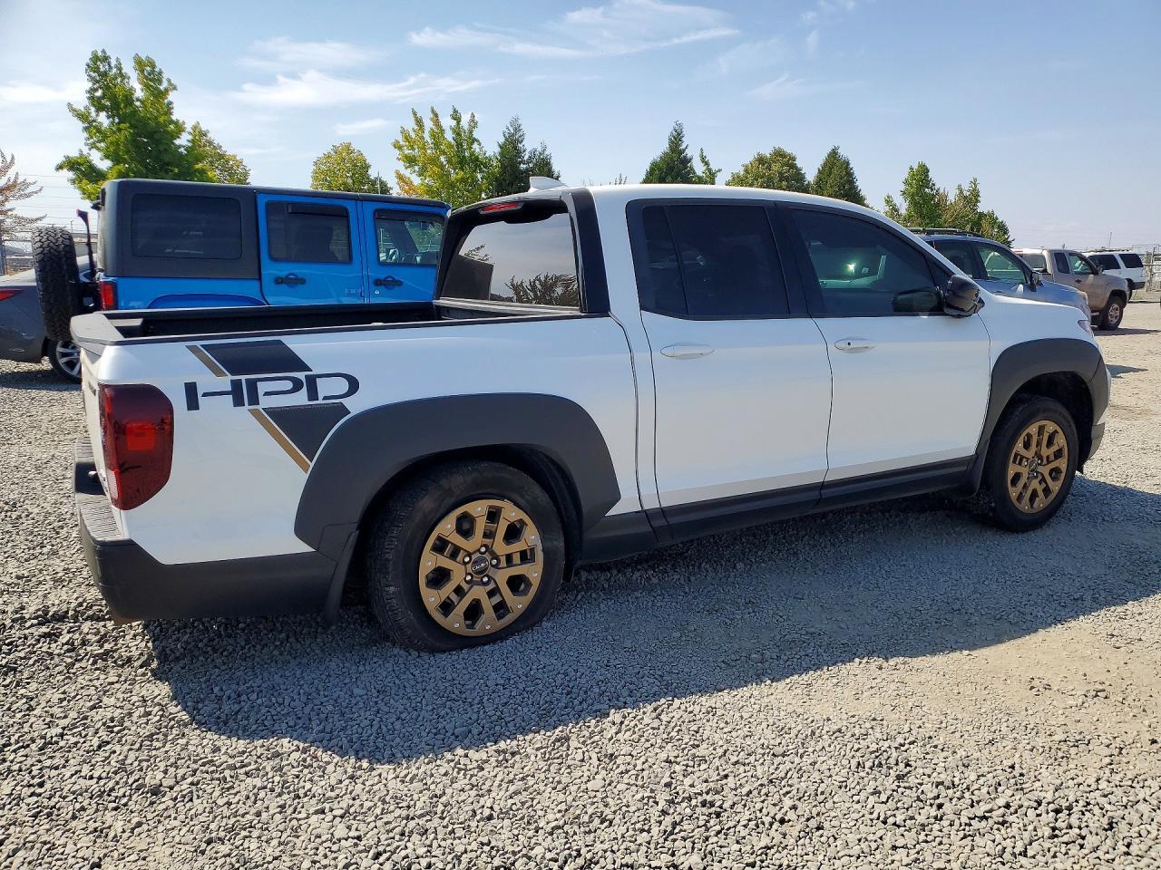 2022 Honda Ridgeline Sport - Image 3