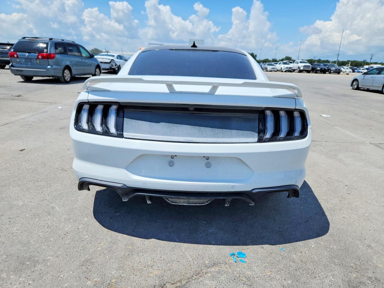 2021 Ford Mustang Gt - Image 6