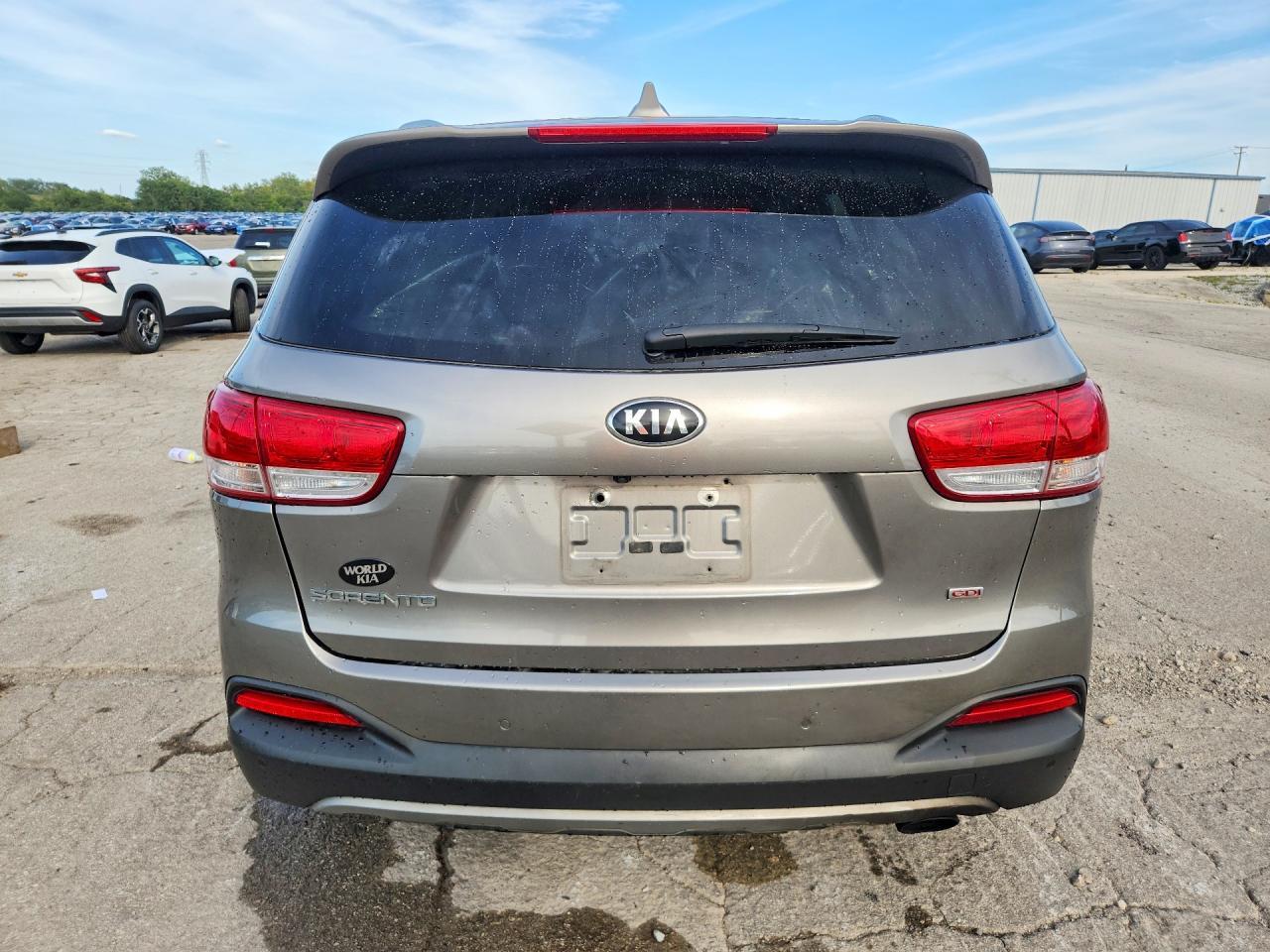 2017 Kia Sorento Lx - Image 6