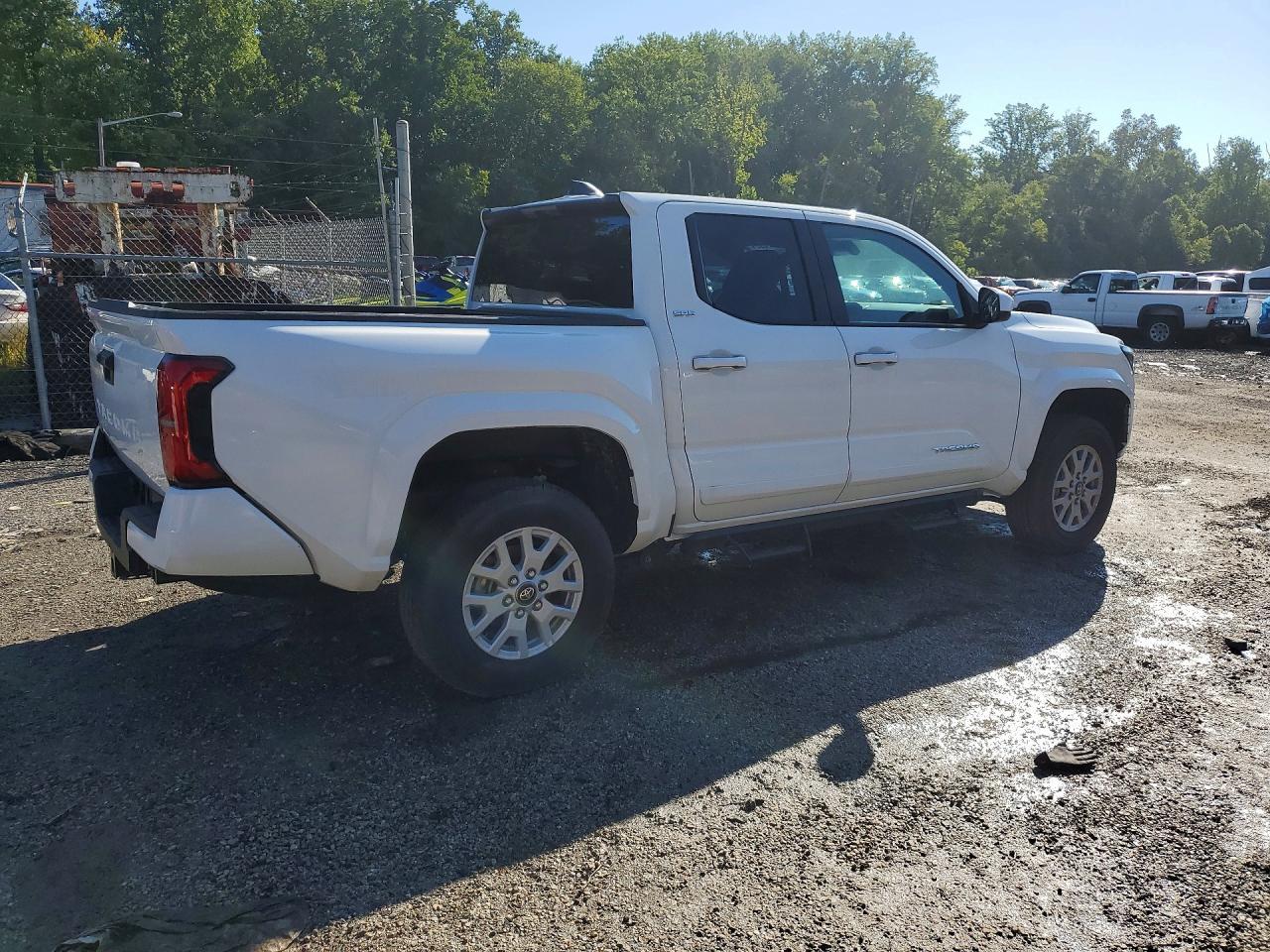 2025 Toyota Tacoma Sr5 - Фото 3