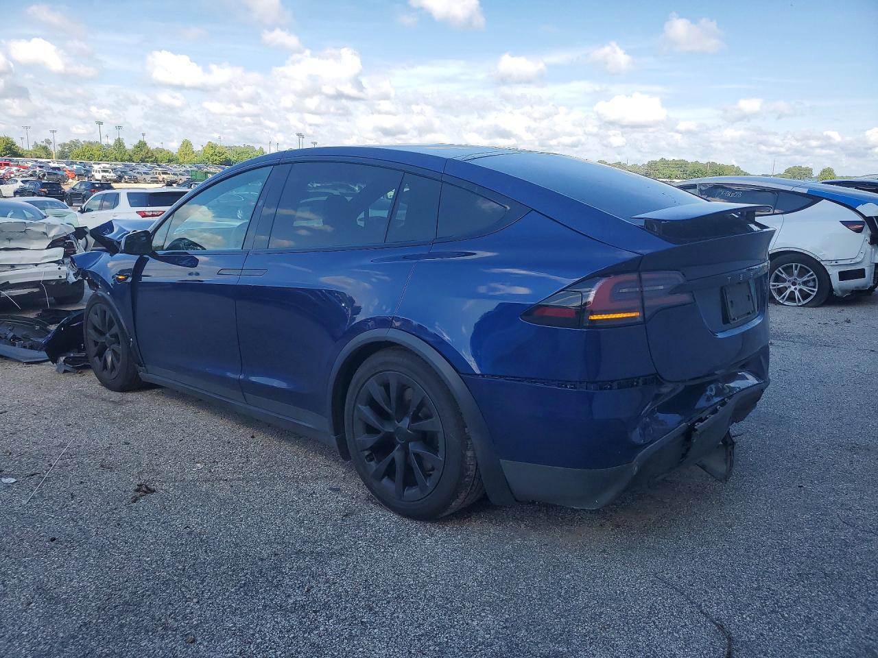2023 Tesla Model X - Image 2