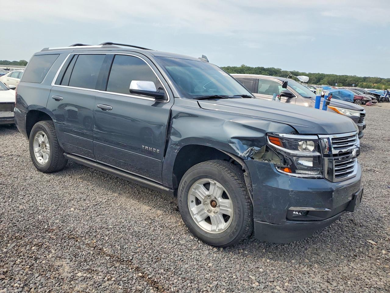2019 Chevrolet Tahoe K1500 Premier - Фото 4