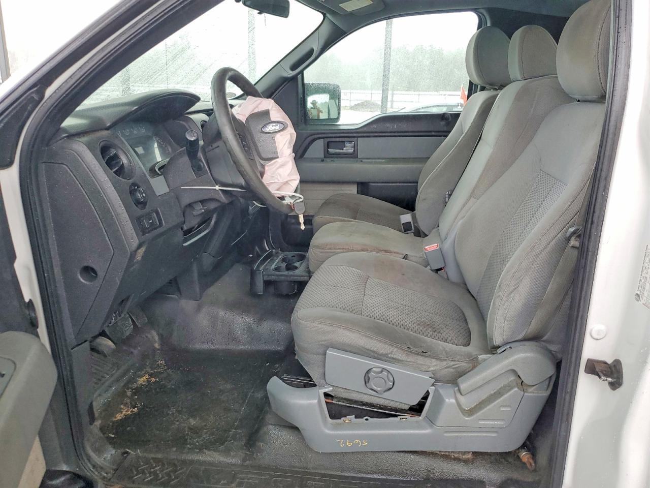 2014 Ford F150 - Image 7