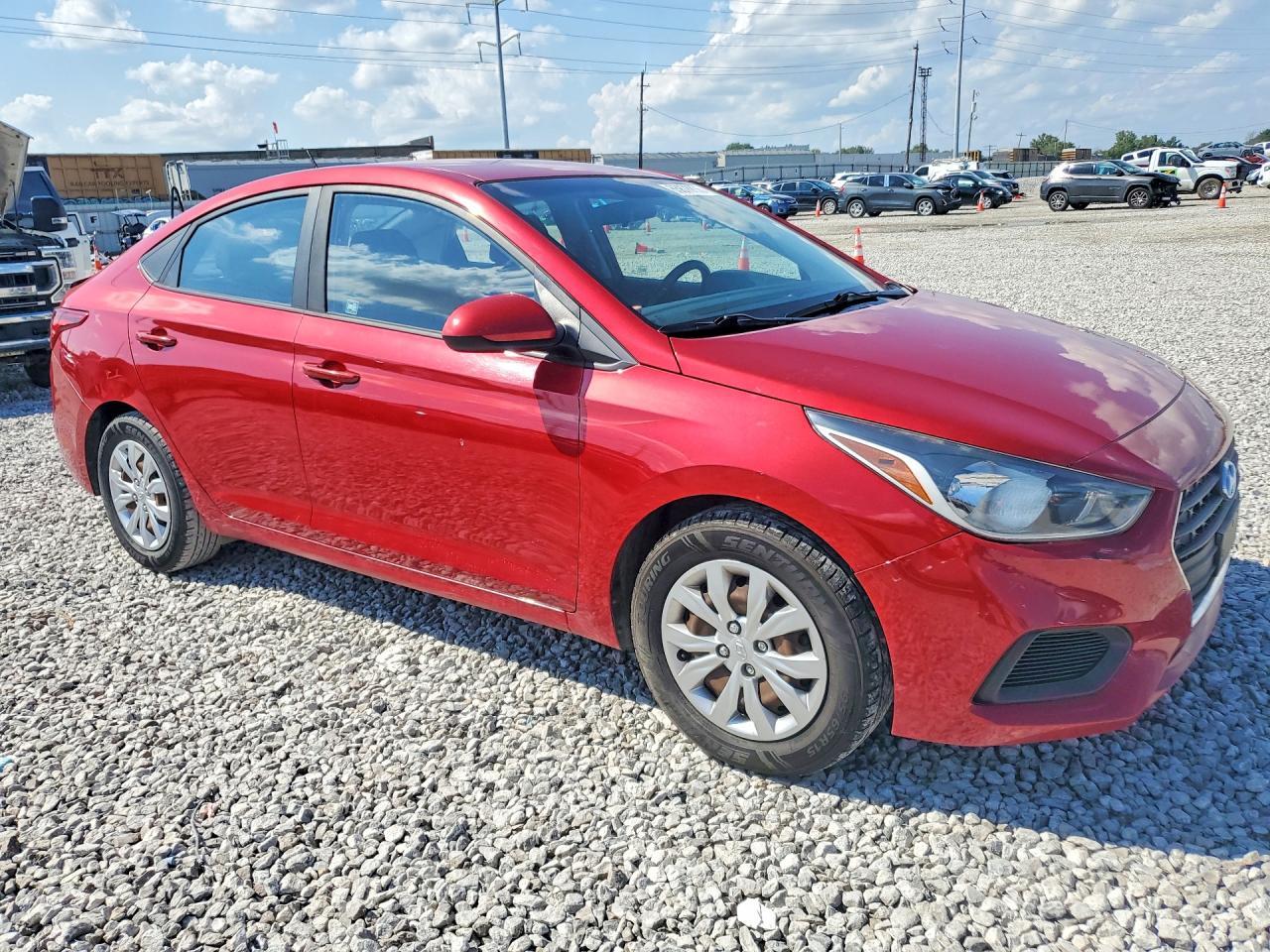 2018 Hyundai Accent Se - Фото 4