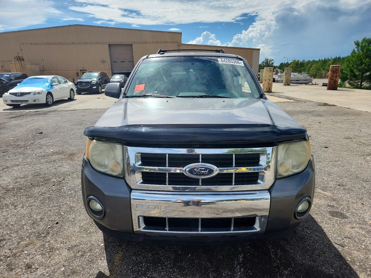 2010 Ford Escape Limited - Image 5