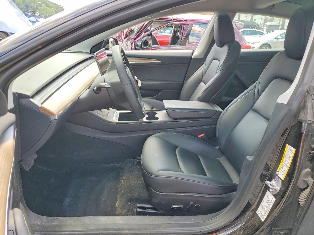 2023 Tesla Model 3 - Фото 7