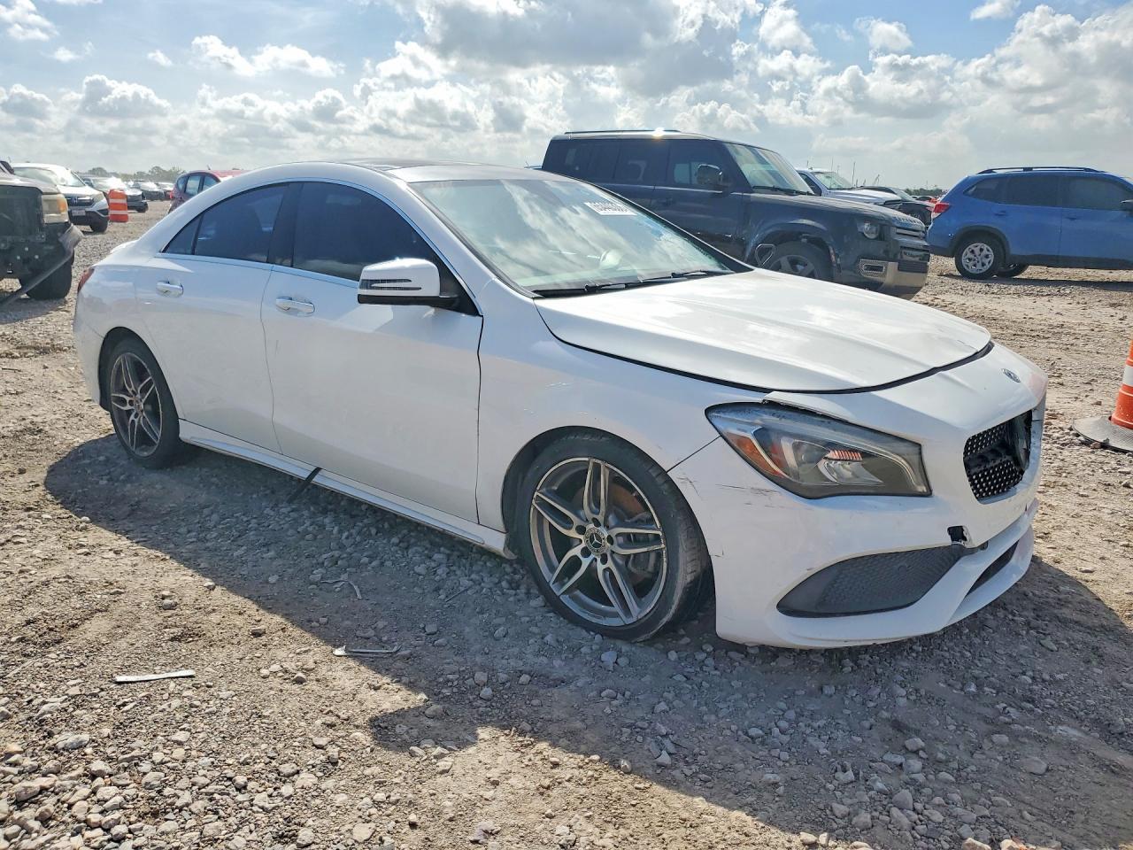 2019 Mercedes-Benz Cla 250 - Image 4