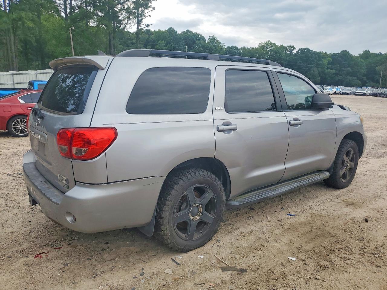 2012 Toyota Sequoia Sr5 - Фото 3