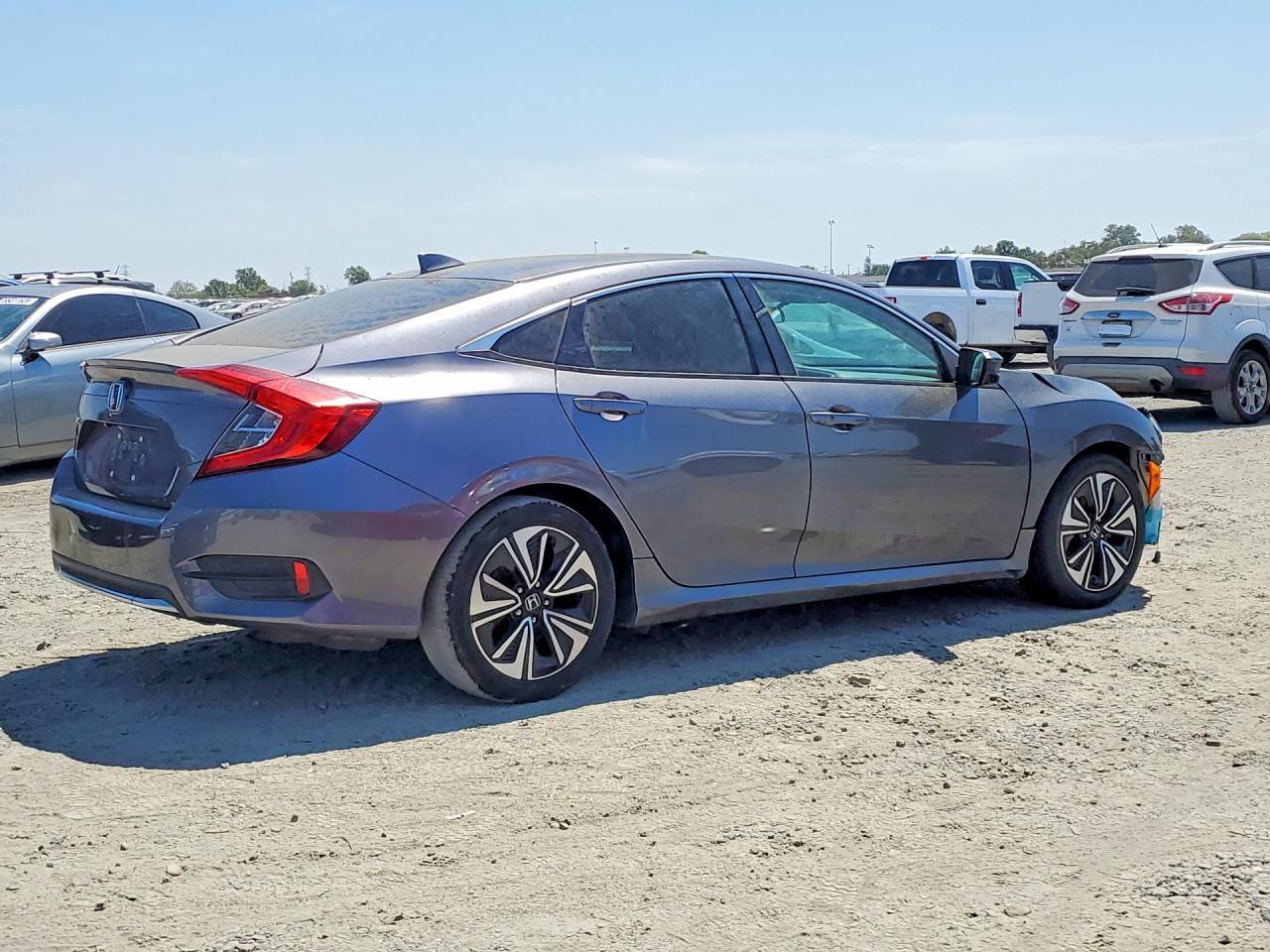 2019 Honda Civic Ex - Image 3