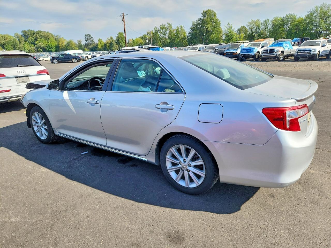 2013 Toyota Camry Xle - Фото 2