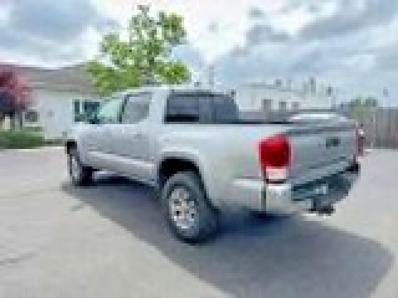 2016 Toyota Tacoma Sr5 V6 - Image 3