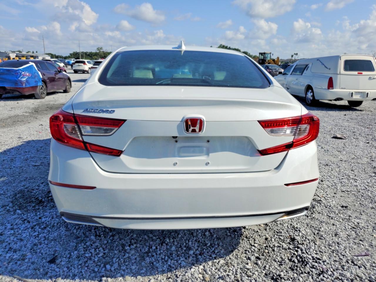 2019 Honda Accord Lx - Фото 6