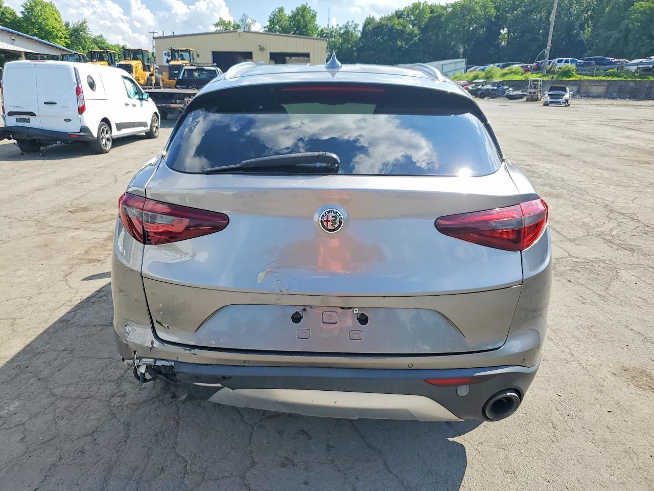 2018 Alfa Romeo Stelvio - Фото 6