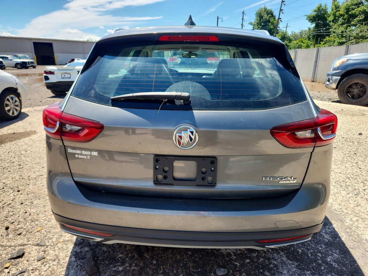 2019 Buick Regal Tourx Preferred - Image 6