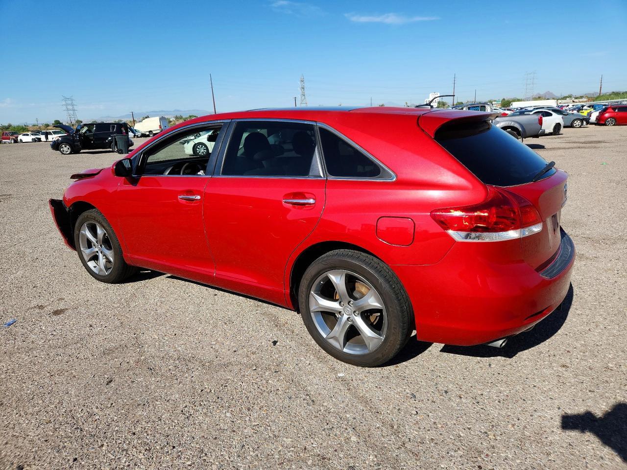 2011 Toyota Venza Awd V6 - Image 2