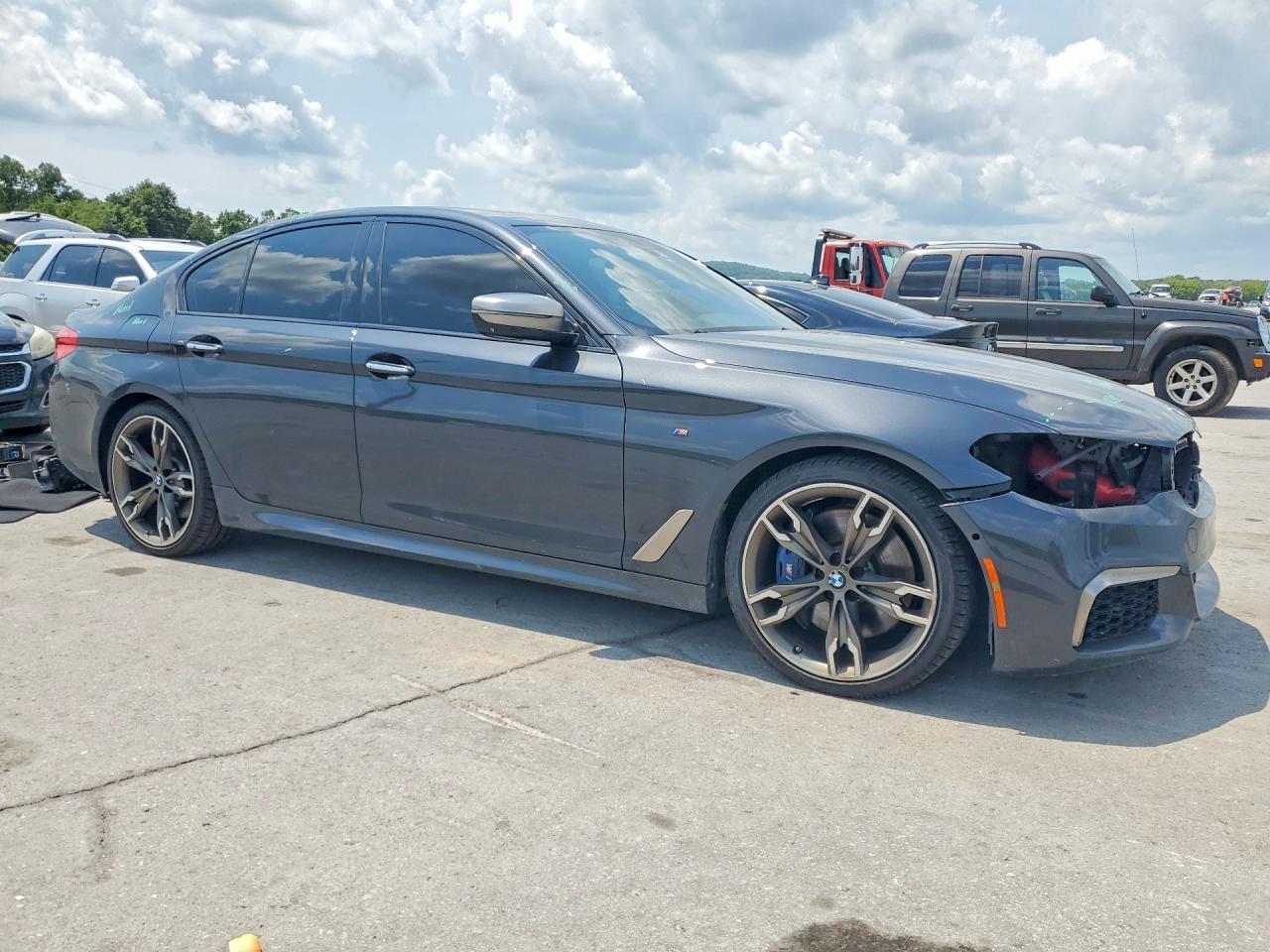 2018 BMW M550Xi - Фото 4