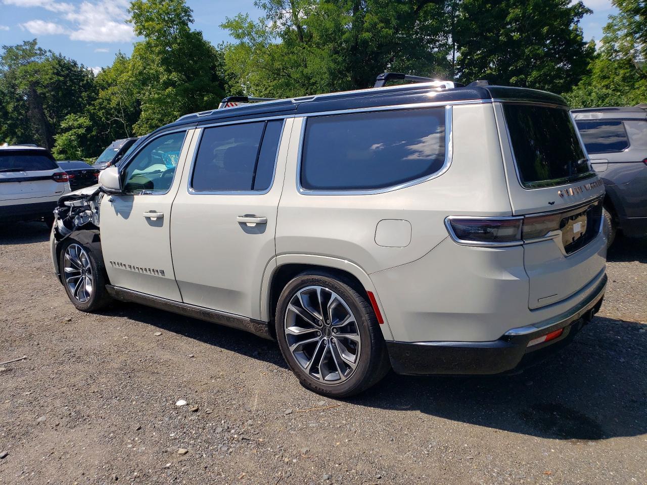 2022 Jeep Grand Wagoneer Series Iii - Image 2