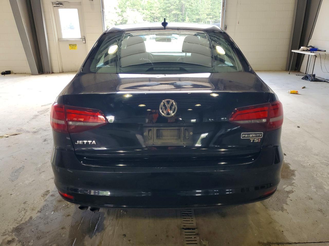 2016 Volkswagen Jetta S - Image 6