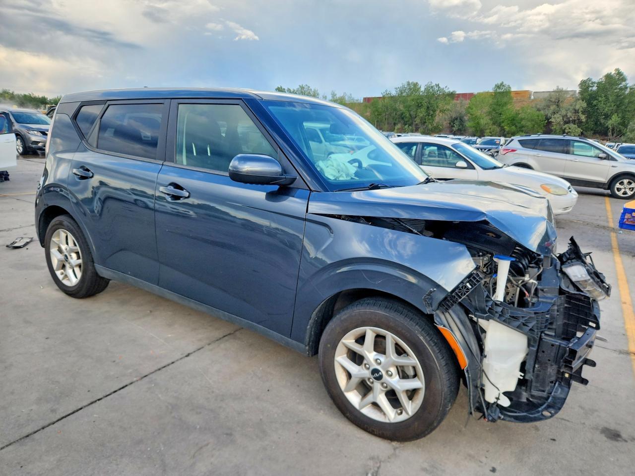 2023 Kia Soul Lx - Image 4