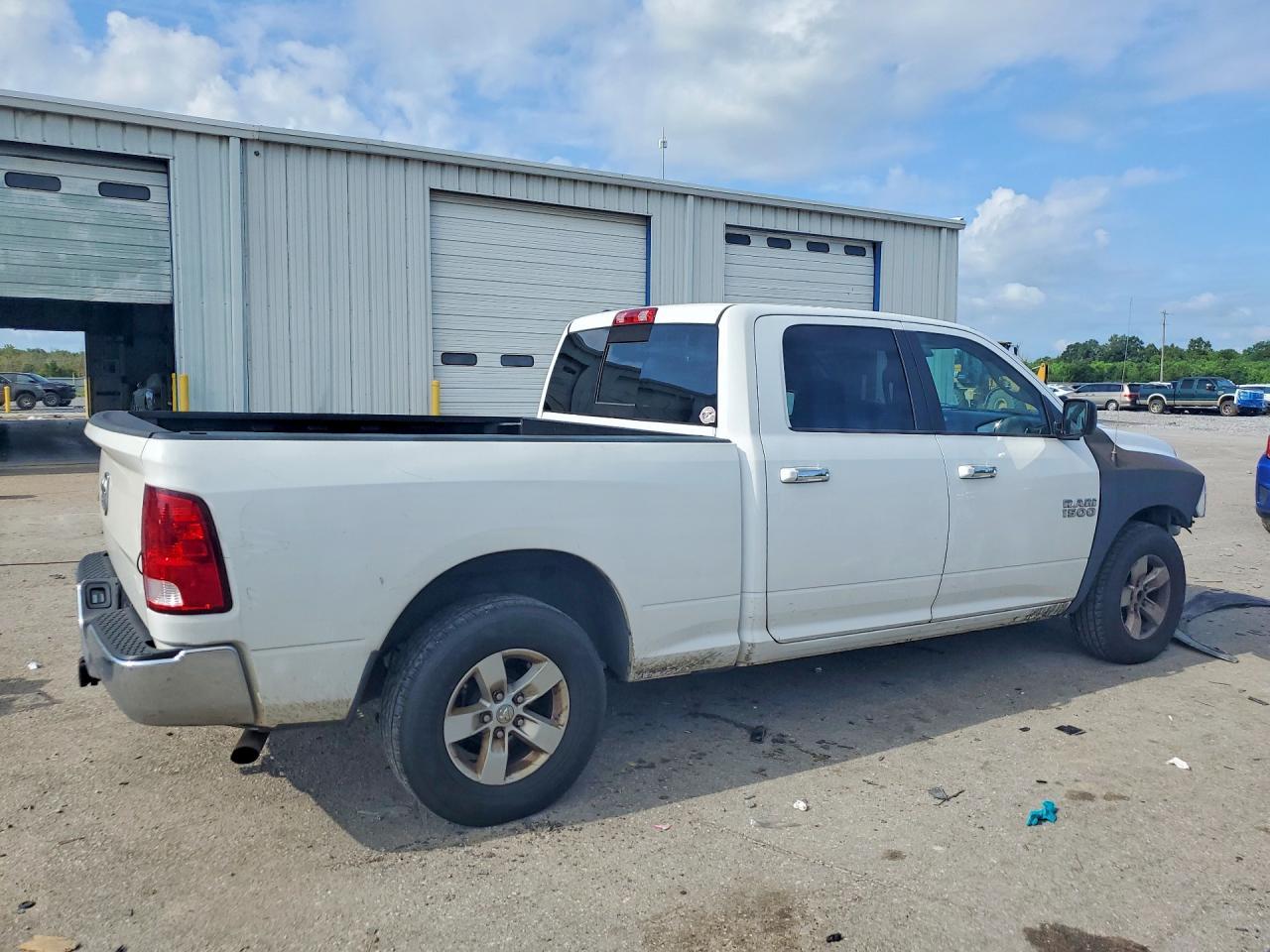 2017 Ram 1500 Slt - Фото 3