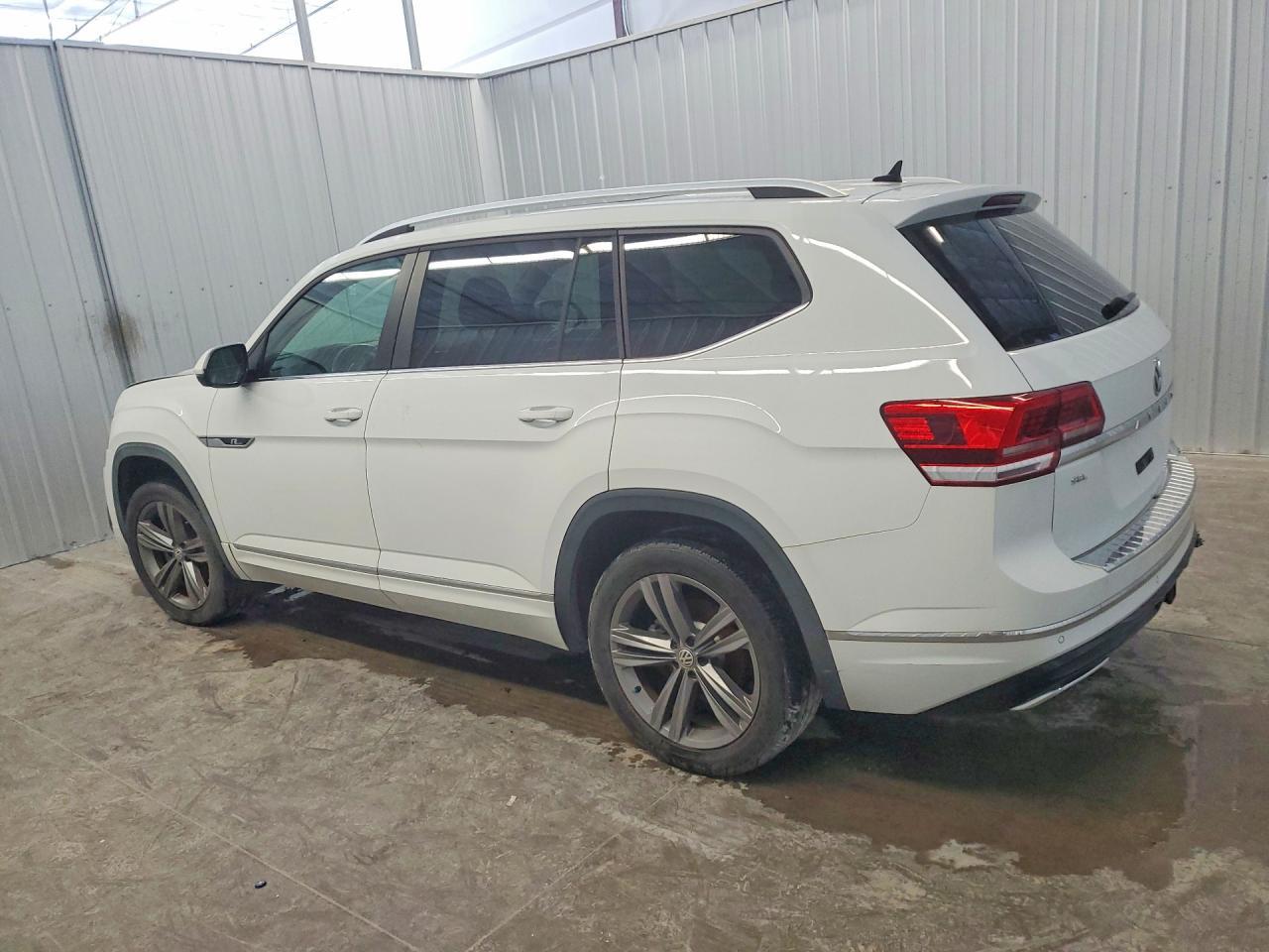 2019 Volkswagen Atlas Sel - Image 2