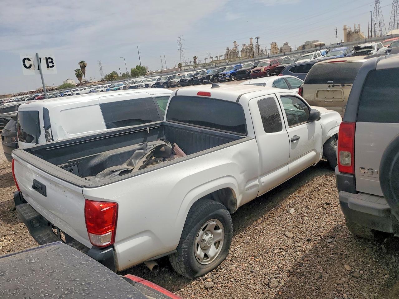 2016 Toyota Tacoma Sr - Фото 3