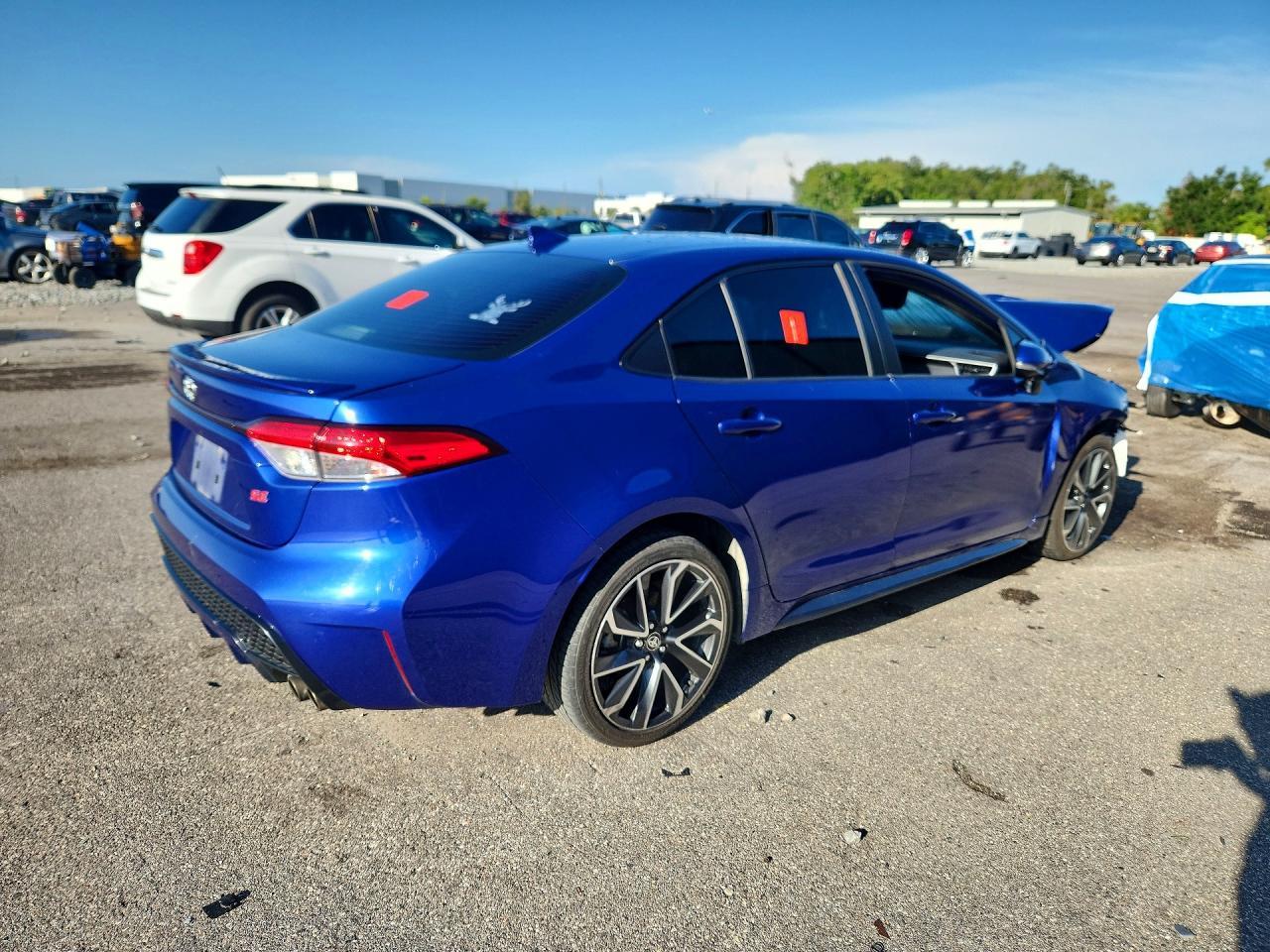 2020 Toyota Corolla Se - Image 3