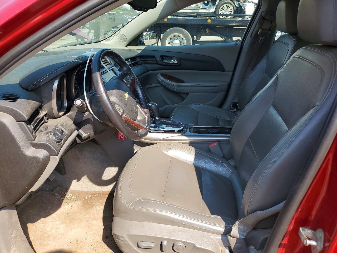 2013 Chevrolet Malibu 2Lt - Image 7