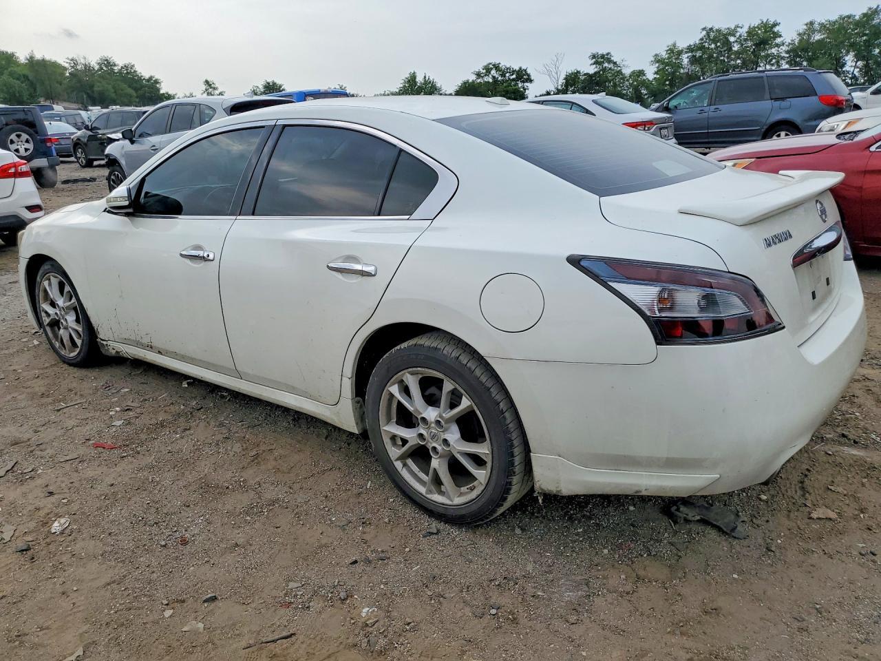 2014 Nissan Maxima 3.5 S - Фото 2
