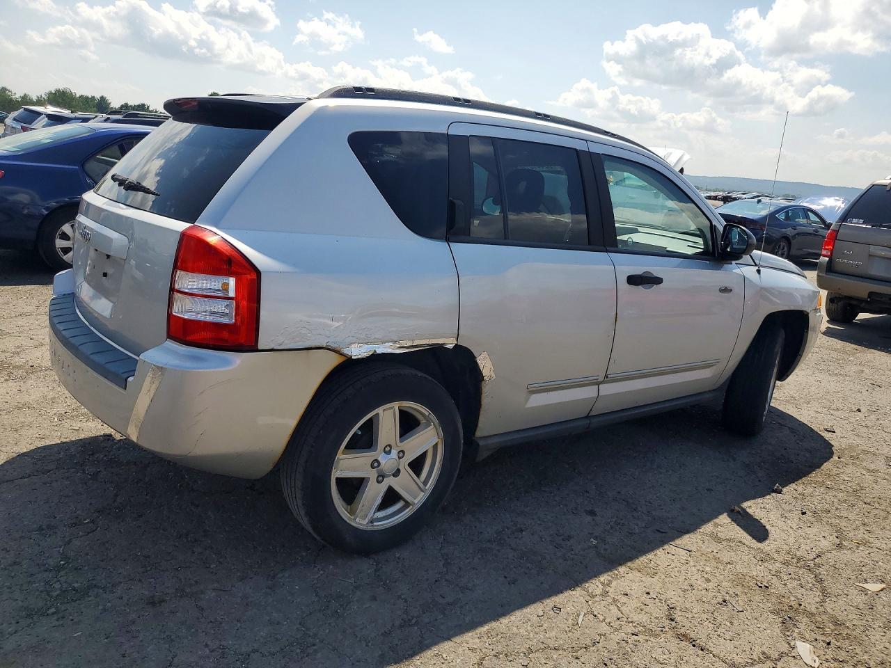 2008 Jeep Compass Sport - Image 3