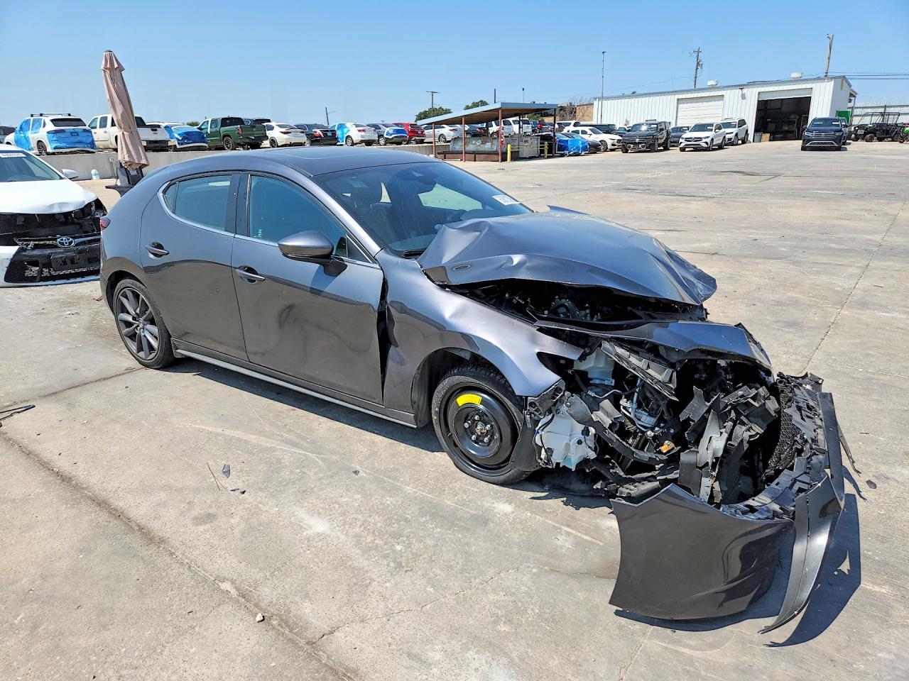 2023 Mazda 3 Preferred - Фото 4