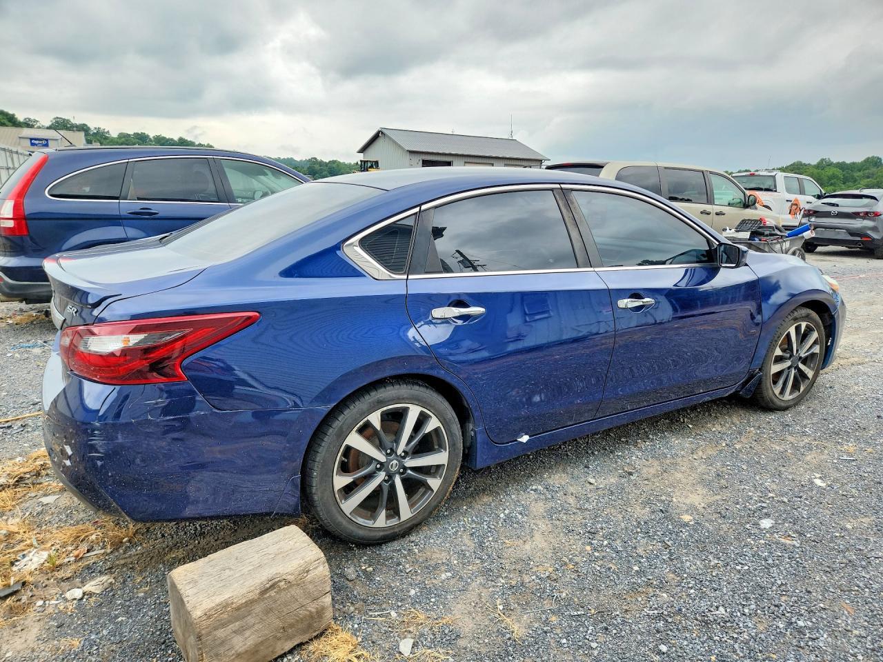 2017 Nissan Altima 2.5 Sr - Фото 3