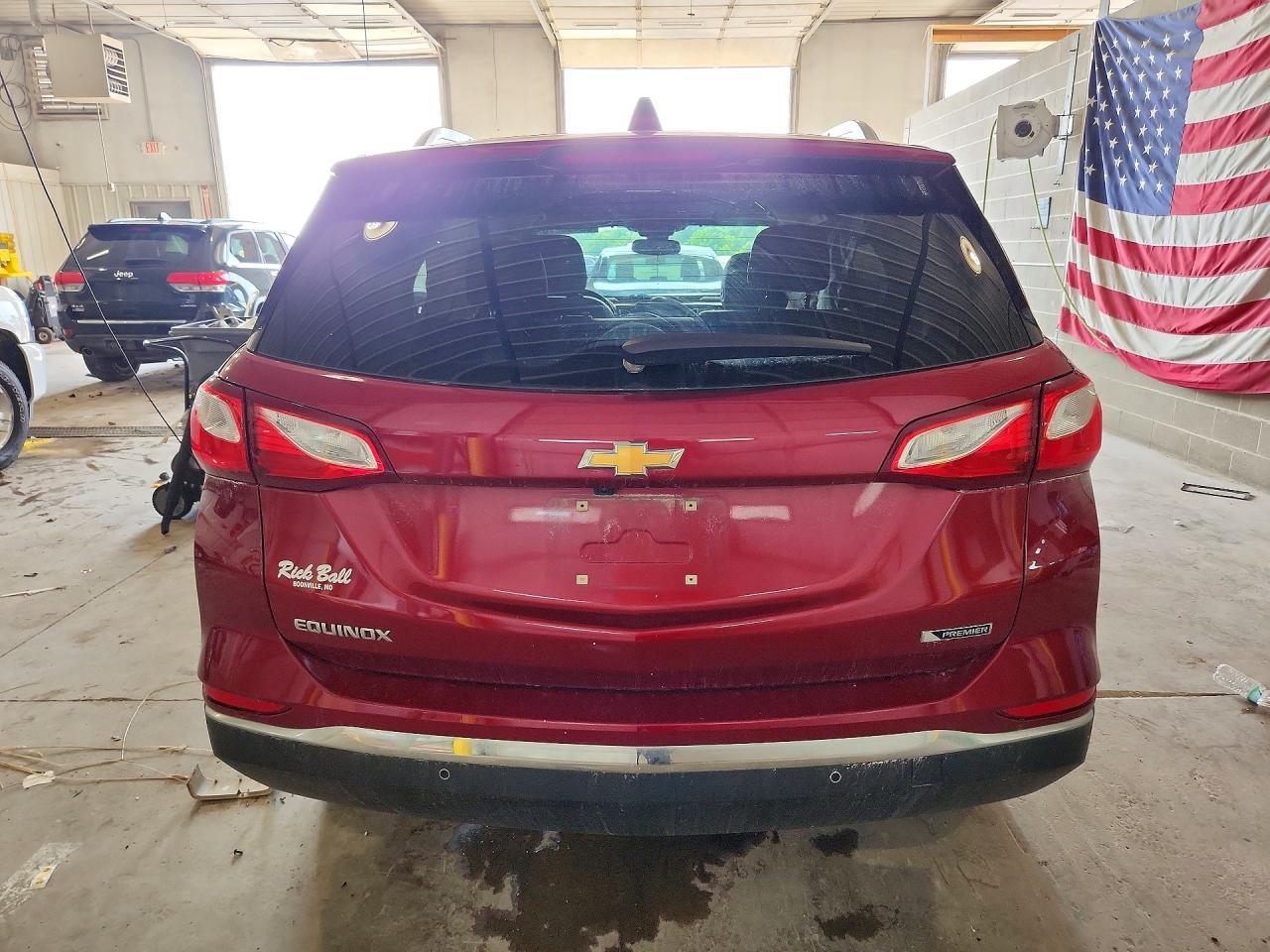 2018 Chevrolet Equinox Premier - Image 6