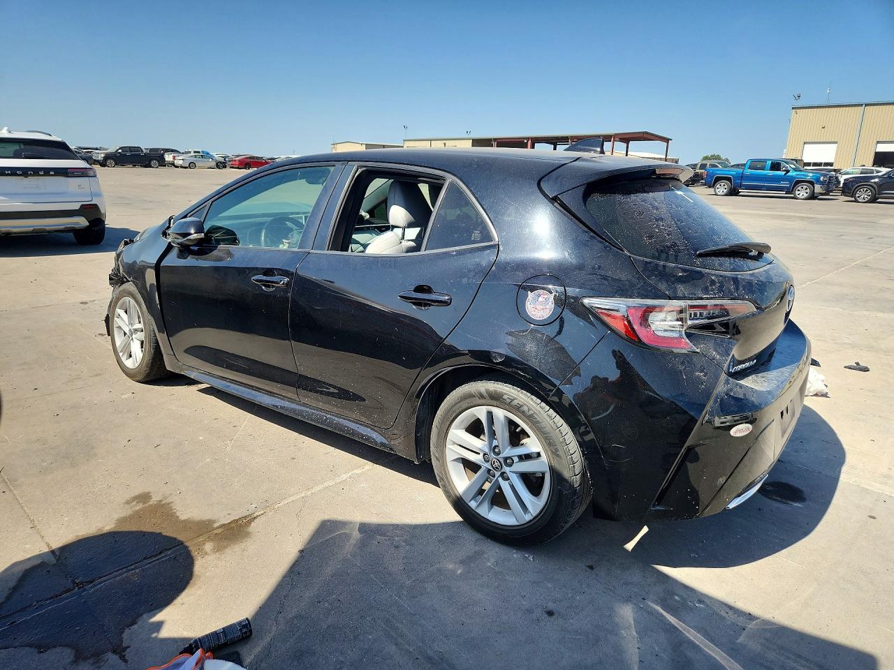 2019 Toyota Corolla Hatchback Se - Фото 2