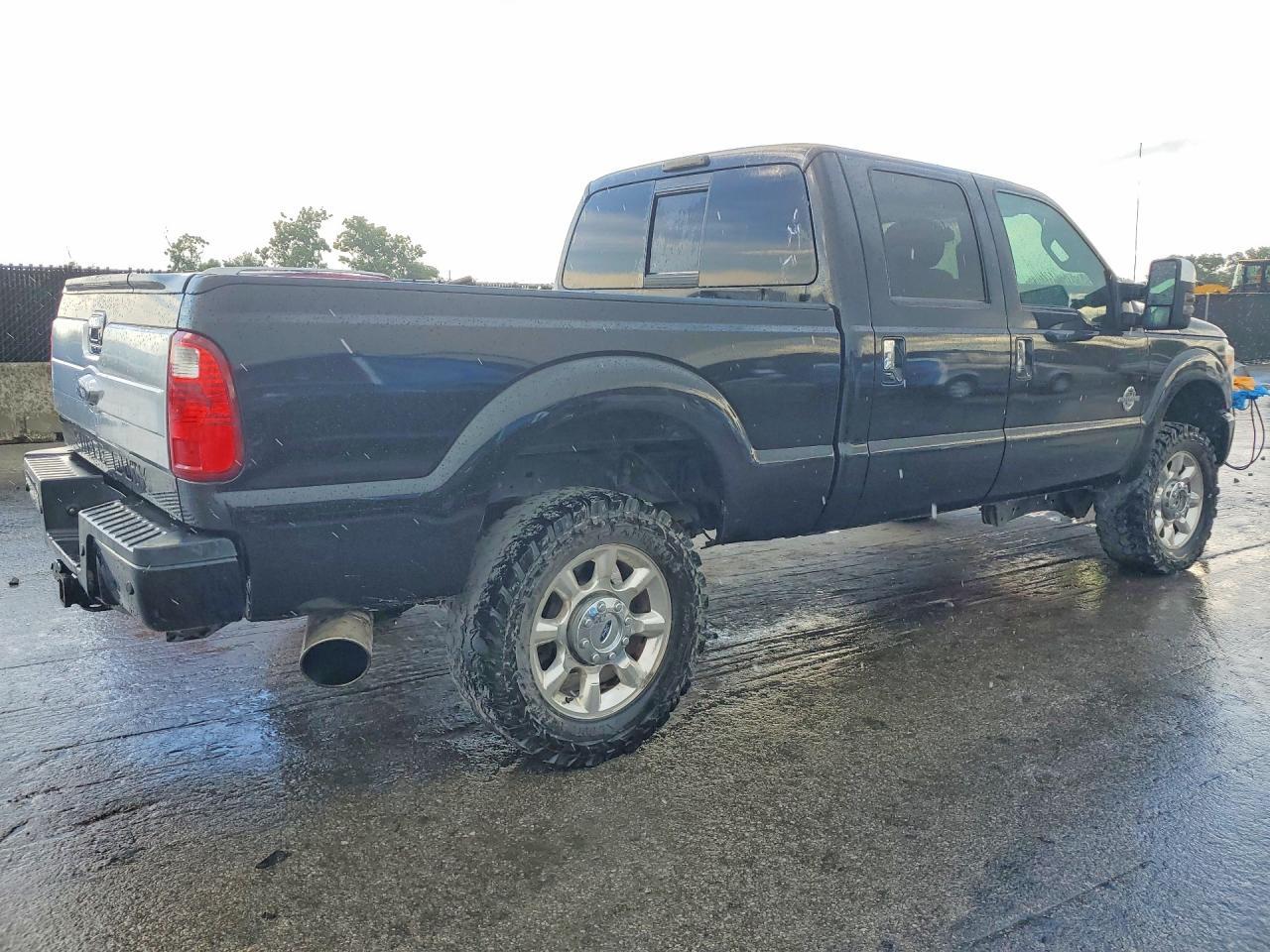 2014 Ford F250 Super Duty - Фото 3