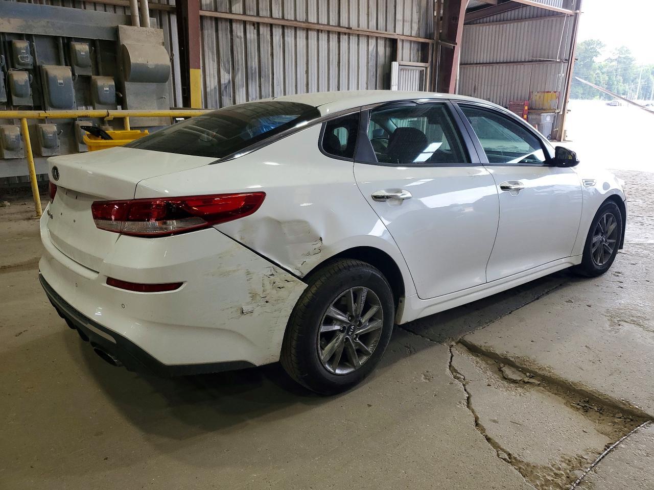 2019 Kia Optima Lx - Фото 3