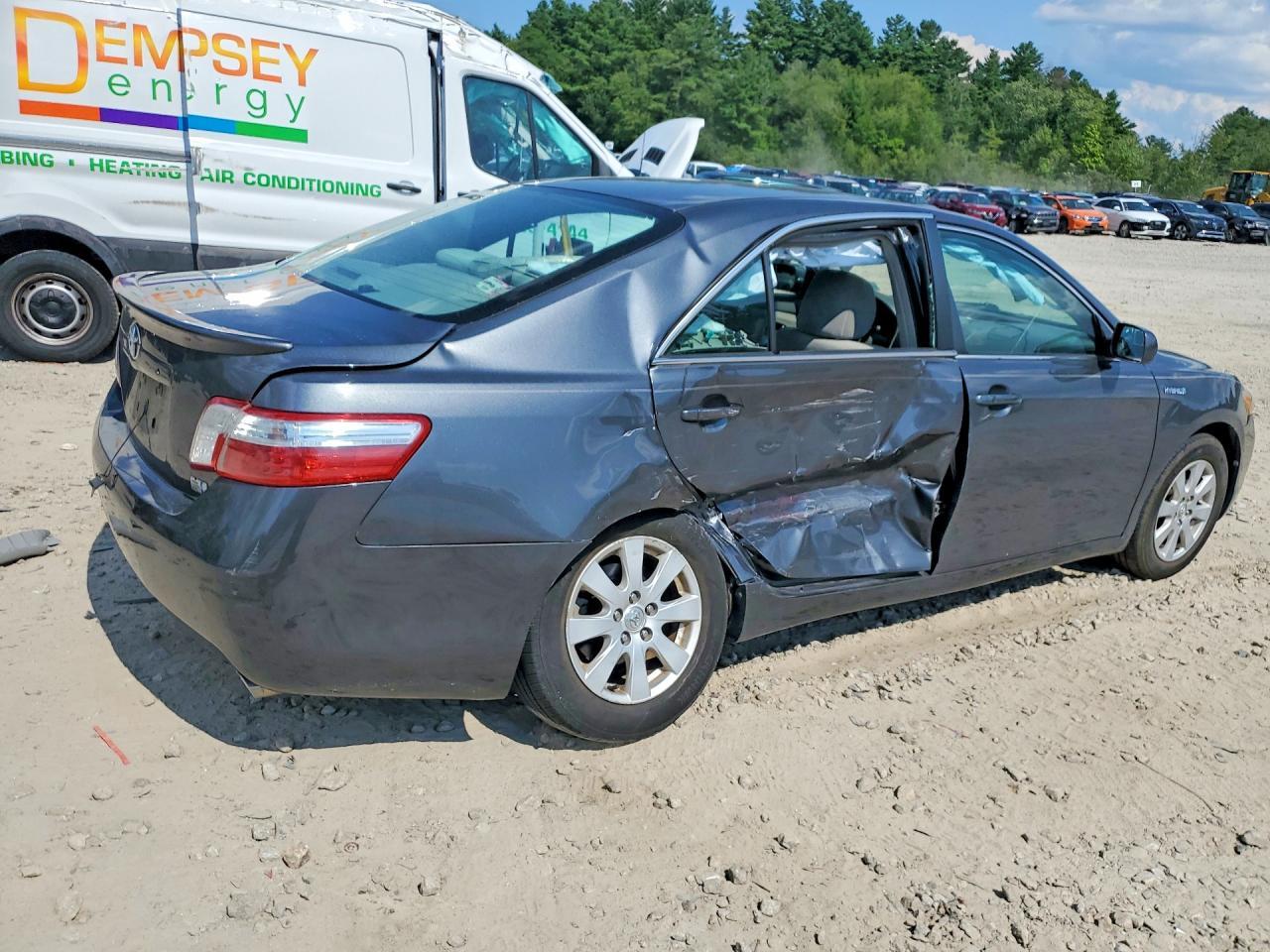 2009 Toyota Camry Hybrid - Image 3