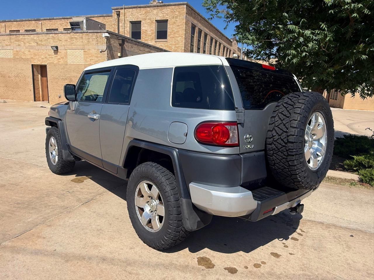 2009 Toyota Fj Cruiser Base - Image 3