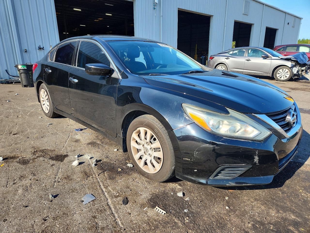 2017 Nissan Altima 2.5 S - Image 4