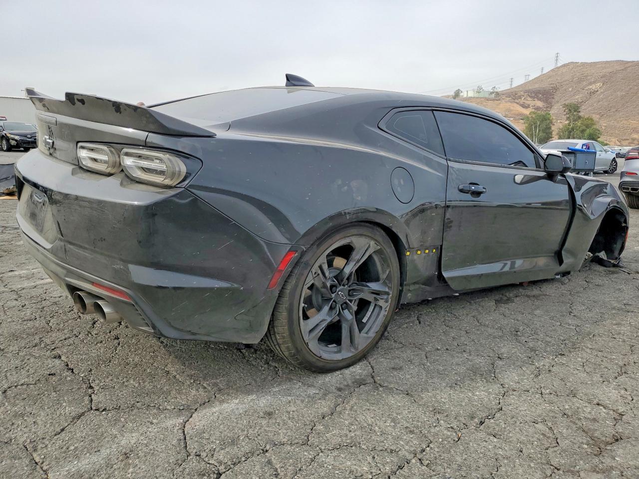 2021 Chevrolet Camaro Lz - Image 3
